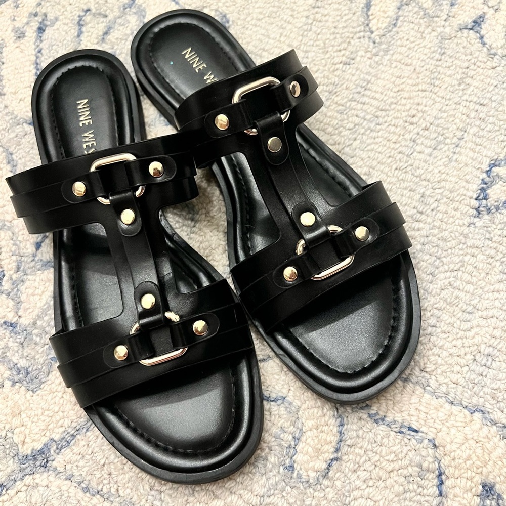 Nine West gladiator sandal NWOT